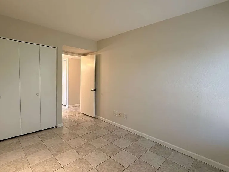 3827 E Larkspur Dr — Photo 7