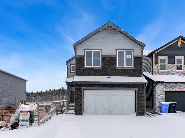 108 N Creekview Mnr SW, Calgary, AB T2X 4Y1