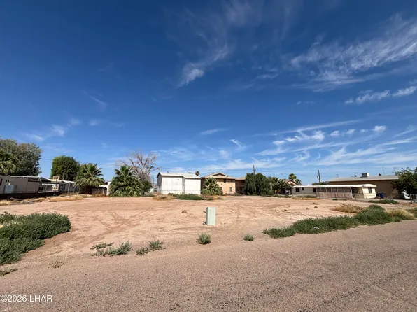 7863 S Cardinal Dr, Mohave Valley, AZ 86440