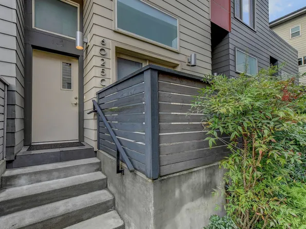 6025D California Ave SW, Seattle, WA 98136