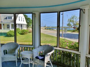 198 Shore Ave, Groton, CT 06340