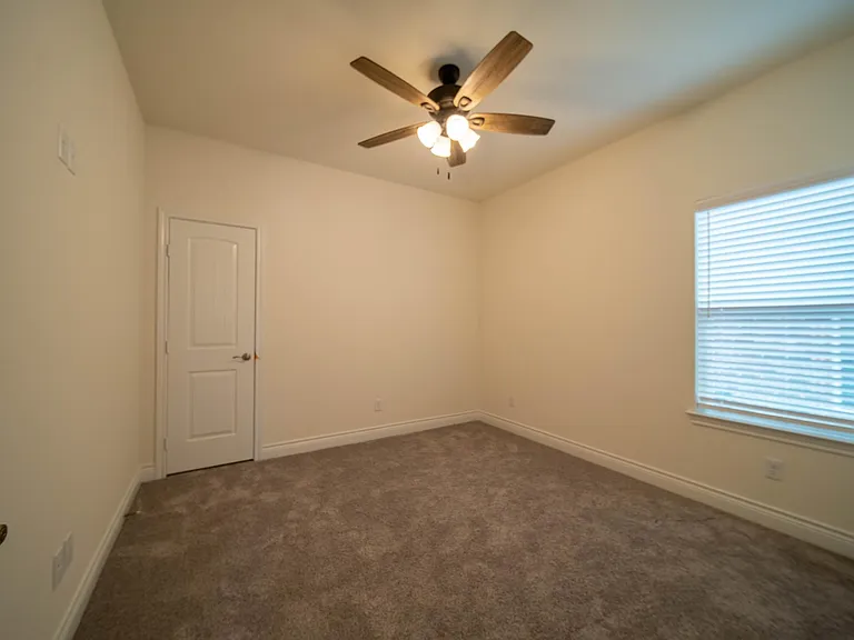 8507 Christie Ln — Photo 7