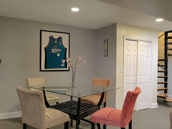 5th image of 4941 S Vincennes Ave #1