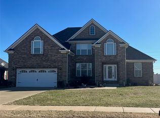 424 Rodeo Ln, Bowling Green, KY 42101