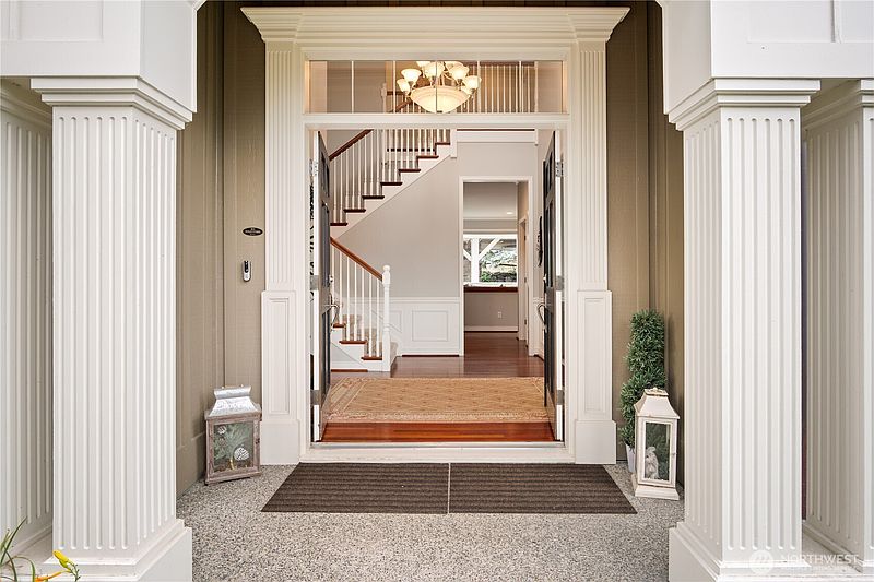 4th image of 6767 Cascade Avenue SE