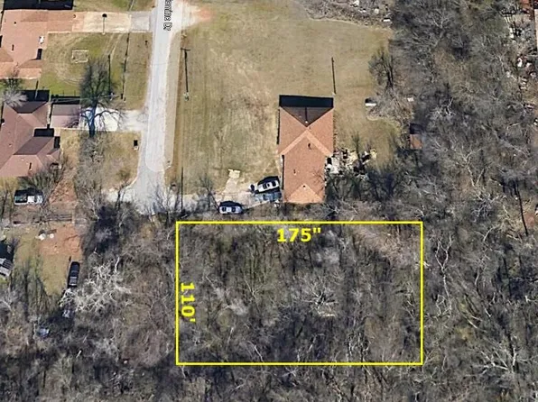 2102 Palamino Dr, Oklahoma City, OK 73121