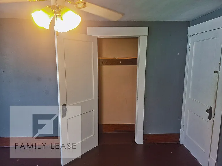 1100 Sherman Ave — Photo 17
