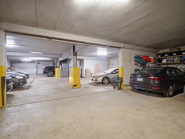 1448 N Orleans St #1D — Photo 16