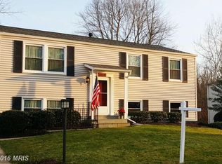 8350 Dubbs Dr, Severn, MD 21144