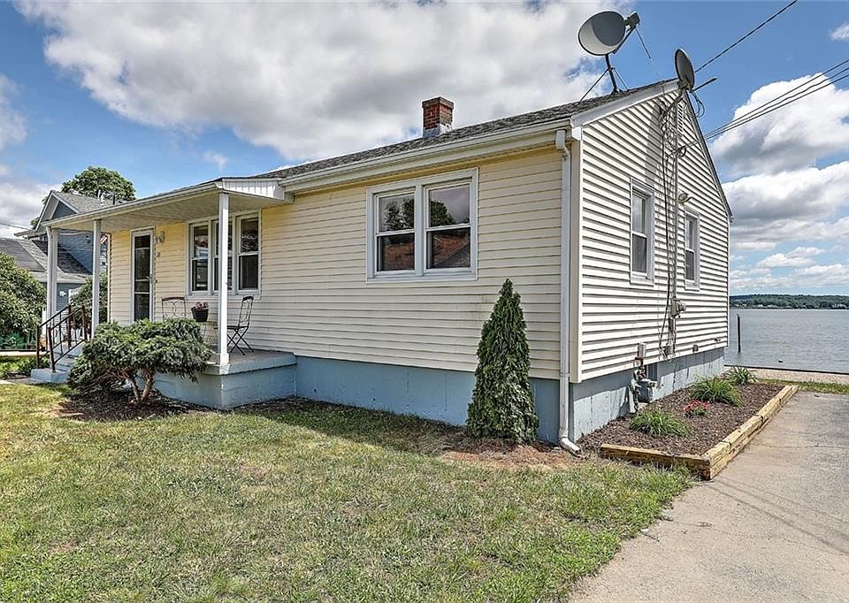 20 Aquidneck Ave, Portsmouth, RI 02871 Zillow
