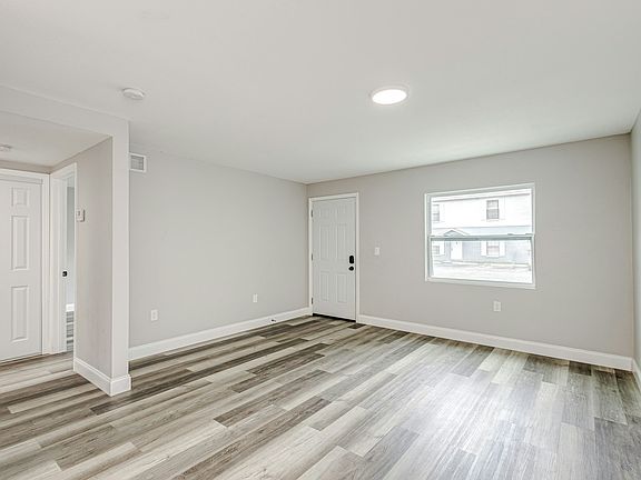 4th image of 8725 N 50th St #B
