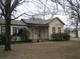 402 W 23rd St, Fort Scott, KS 66701