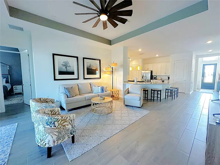 25018 Long Meadow Dr — Photo 11