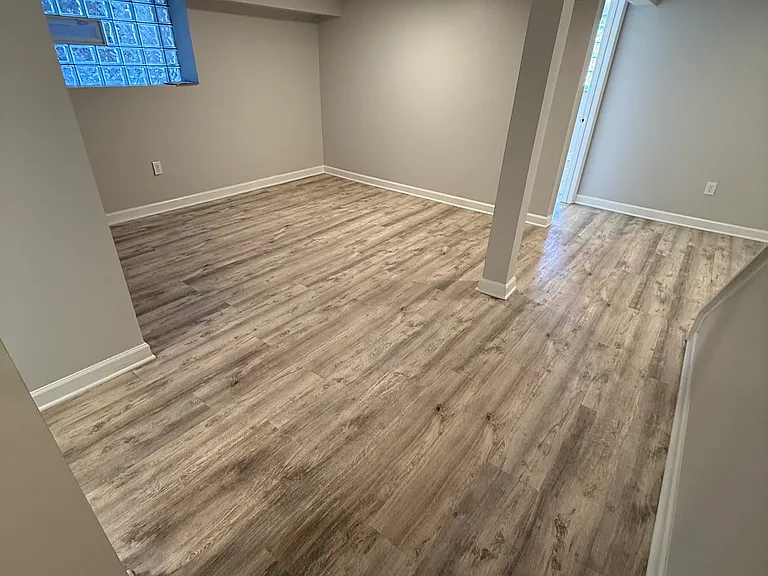 2529 W Medill Ave #G — Photo 12