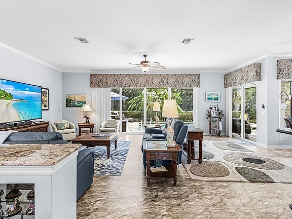 2nd image of 9237 Lanthorn Way