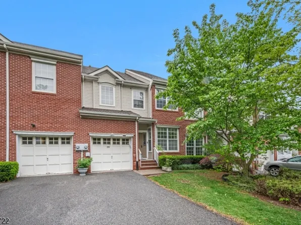 205 Crown Point Rd, Parsippany-Troy Hills Twp., NJ 07054