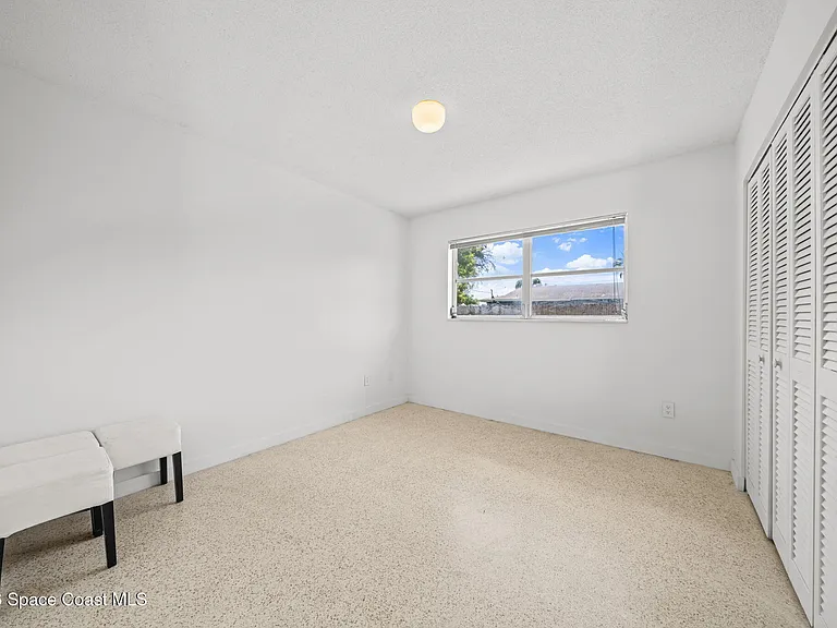 2050 Port Malabar Blvd NE — Photo 17
