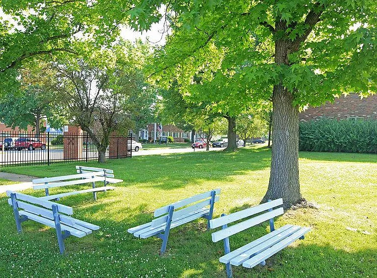 Des Arboles Apartments — Photo 14