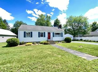 2 Lowell Mason Rd, Medfield, MA 02052