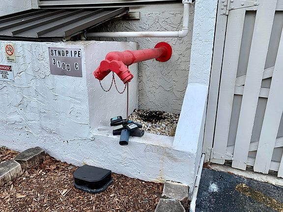 5th image of 3100 W Rolling Hills Cir APT 309
