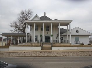 200 E 11th St, Anderson, IN 46016