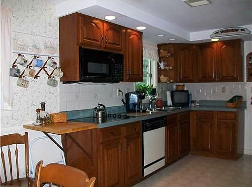 2nd image of 55 Continental Dr