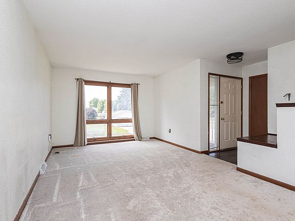 4th image of 1410 23rd St