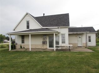 329 G Hwy #40, Pleasantville, IA 50225