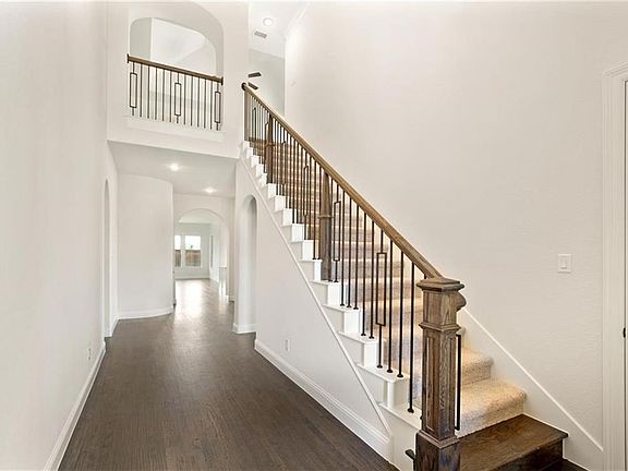 4th image of 3991 Marigold Ln