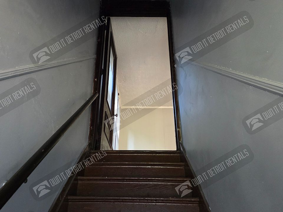 3473 Fairview St, photo 6
