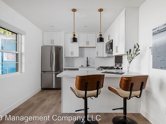 4th image of 10022 Culver Blvd #I