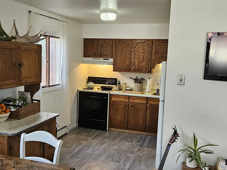 729 Halbert St #3 — Photo 5