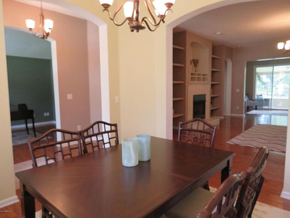 5th image of 569 Grand Parke Dr