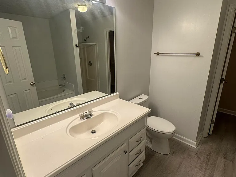 320 Bubble Creek Ct #7 — Photo 27