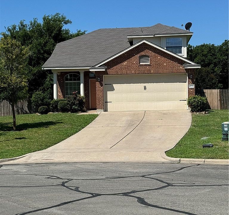 1st image of 6733 Costa Dr
