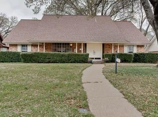 115 W Lilly Ln, Arlington, TX 76010