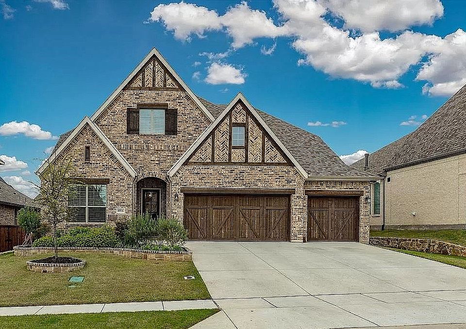 1st image of 1116 Thornhill Way