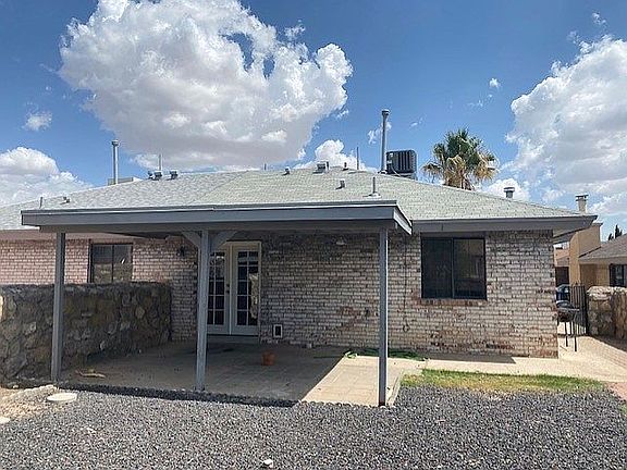 3rd image of 1539 Rebecca Ann Dr #A
