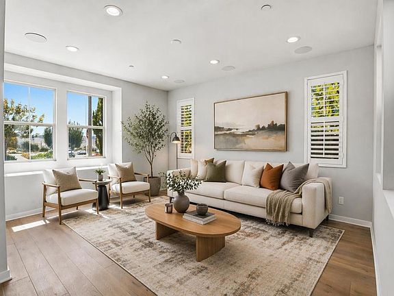 2nd image of 951 Camino Aldea