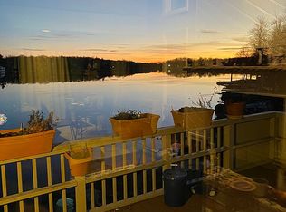 2523 Waterfront Dr, Tobyhanna, PA