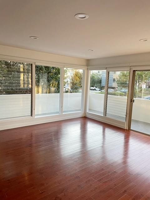 1st image of 11948 Gorham Ave #3