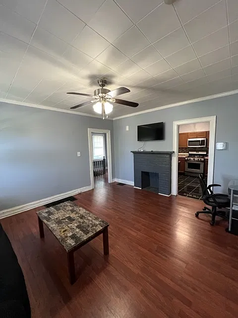 1436 East Genesee St - 2 — Photo 3