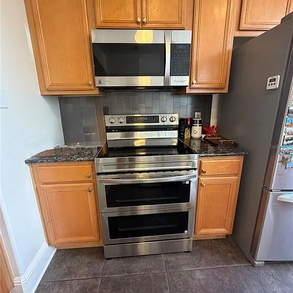 1425 Chatfield Pl — Photo 14