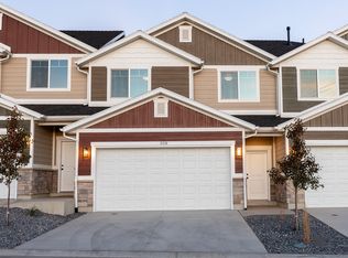 308 Canterbury Way, Clearfield, UT 84015