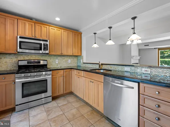 21 Waterbird Ct #21, Cockeysville, MD 21030