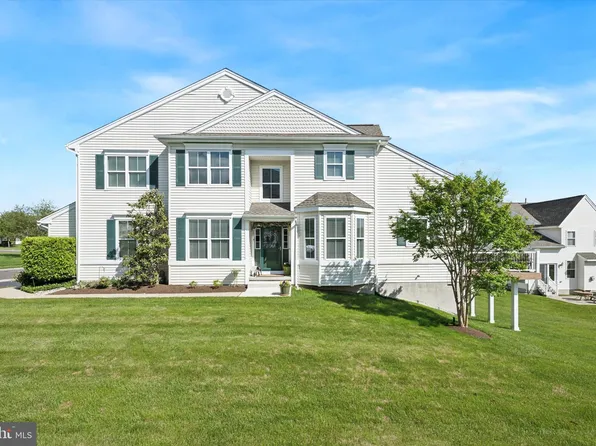 246 Honey Hollow Ln, Chalfont, PA 18914