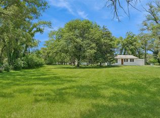 6850 SE Avon Dr, Carlisle, IA 50047
