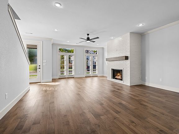 7th image of this home