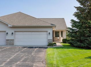 3810 Xenium Ct N, Plymouth, MN 55441