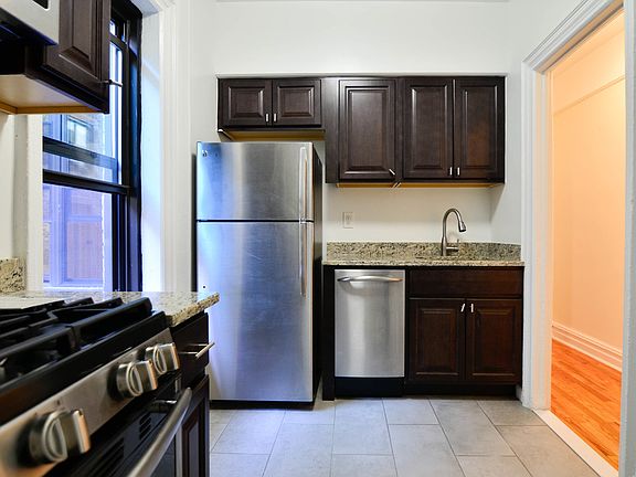 3rd image of 32-50 93rd St #D8